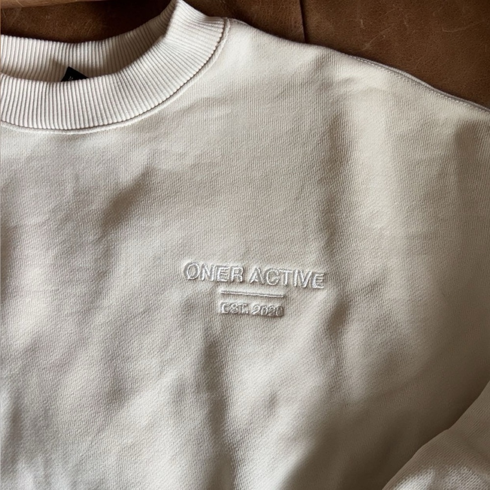 Oner Active Sweatshirt size S new without tags